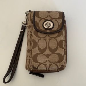 Coach wallet/wristlet